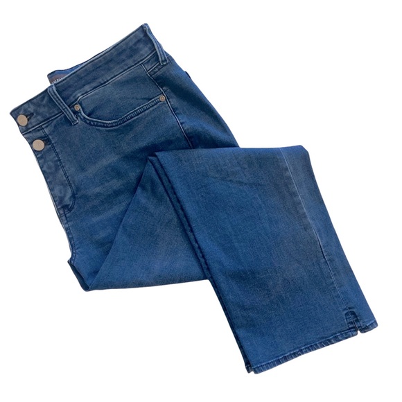 NYDJ MARILYN STRAIGHT JEANS WITH LIFT X TUCK TECHNOLOGY SIZE 12 - Picture 1 of 16